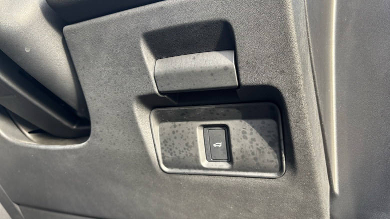 Land Rover Range Rover Evoque 2.0 D200 Dynamic SE 5dr Auto Diesel Hatchback